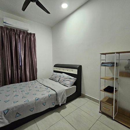 Bsp21 Family Homestay Jenjarum Экстерьер фото