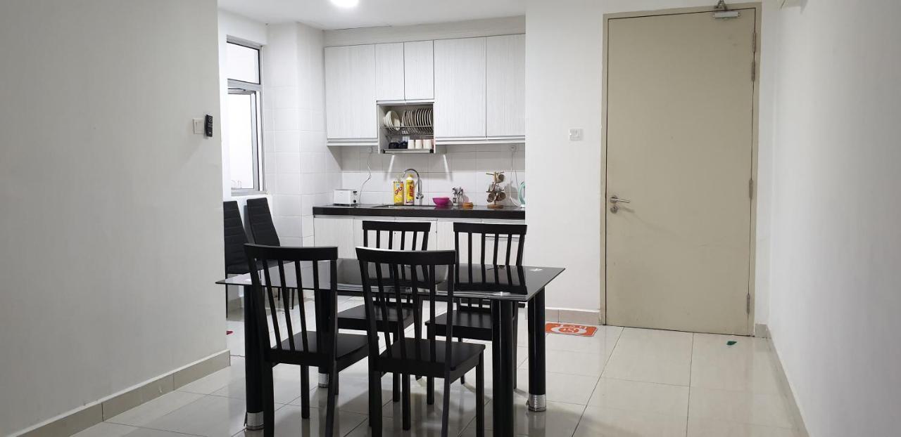 Bsp21 Family Homestay Jenjarum Экстерьер фото